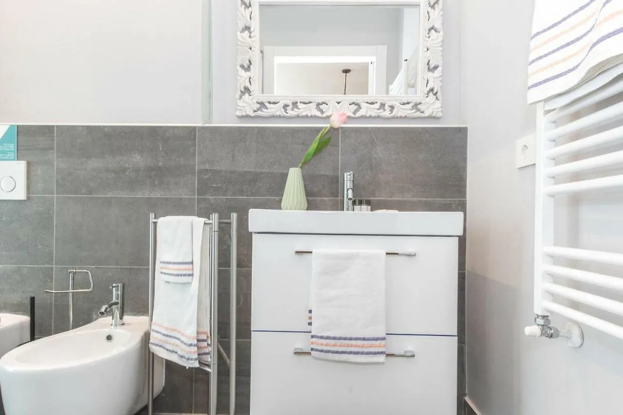 Joivy Bright Apartment For 4 Next To City Life Милан 0*,